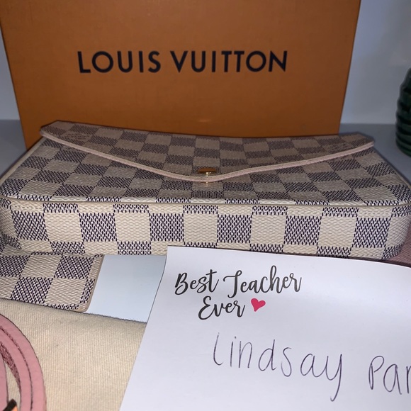 ✨SOLD✨ Louis Vuitton Pochette Felicie Damier Azur - Picture 7 of 15